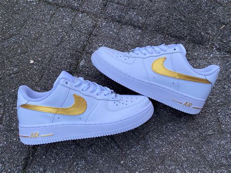 air force goldenes nike zeichen|nike air force swoosh.